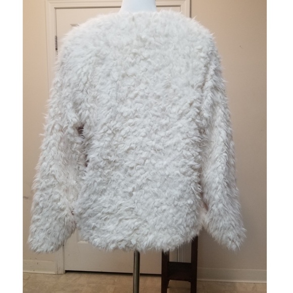🆕️⬇️KENSIE Nude Faux-Fur Open Front Coat - Picture 5 of 8